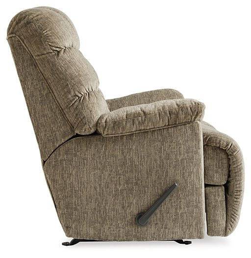 Bridgtrail Recliner - Affordable Home Luxury