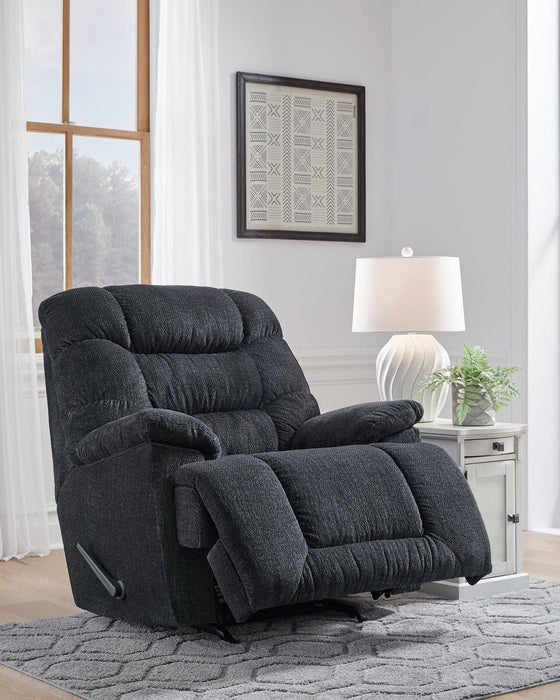 Bridgtrail Recliner - Affordable Home Luxury