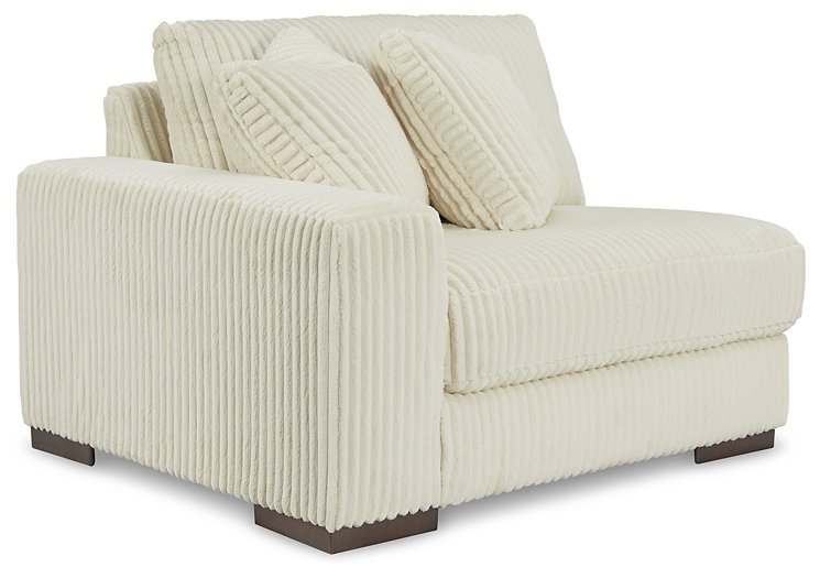 Lindyn Sectional - Affordable Home Luxury