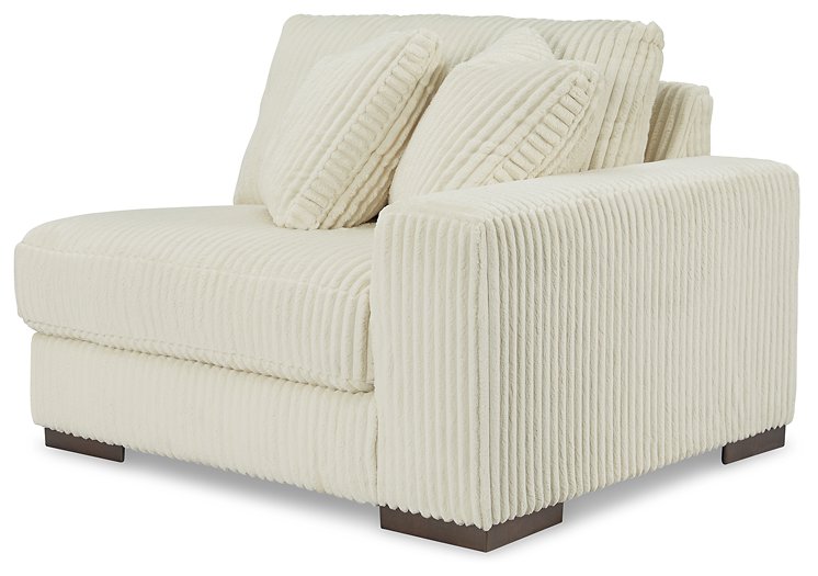 Lindyn Sectional - Affordable Home Luxury