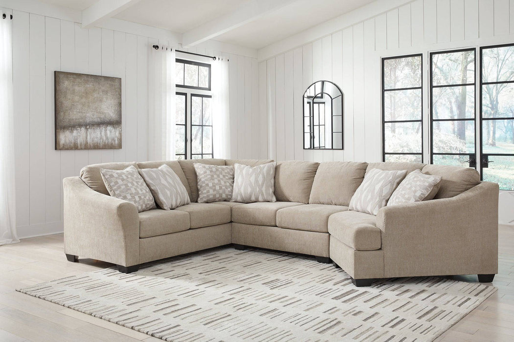 Brogan Bay 3-Piece Sectional with Cuddler - Affordable Home Luxury