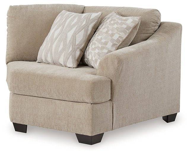 Brogan Bay 3-Piece Sectional with Cuddler - Affordable Home Luxury