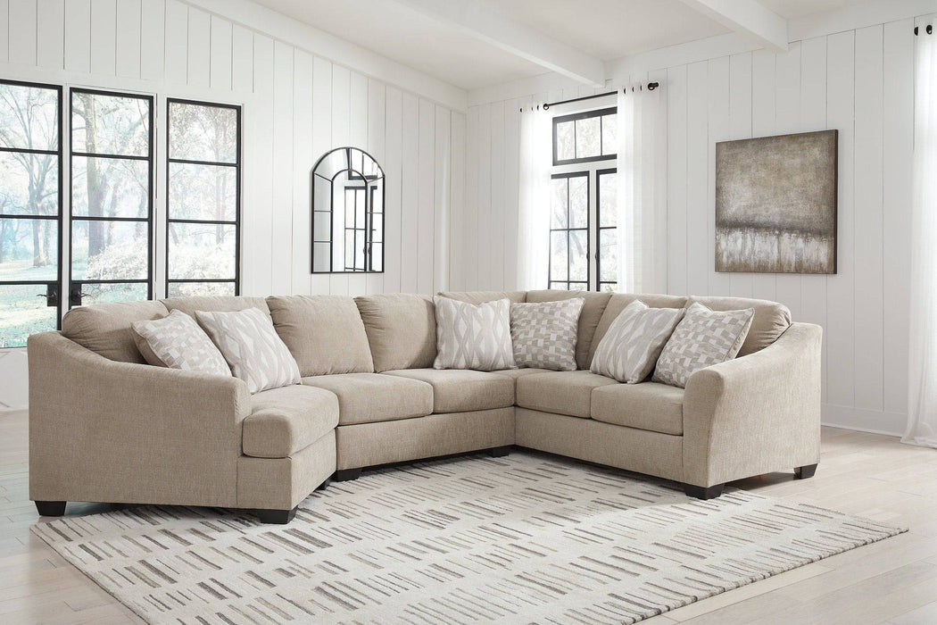 Brogan Bay 3-Piece Sectional with Cuddler - Affordable Home Luxury