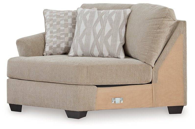 Brogan Bay 3-Piece Sectional with Cuddler - Affordable Home Luxury