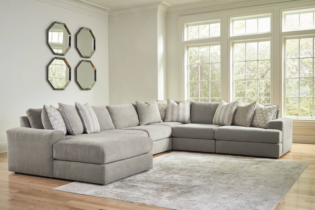 Avaliyah Sectional