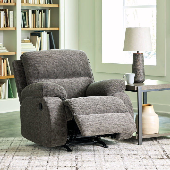 Scranto Recliner - Affordable Home Luxury