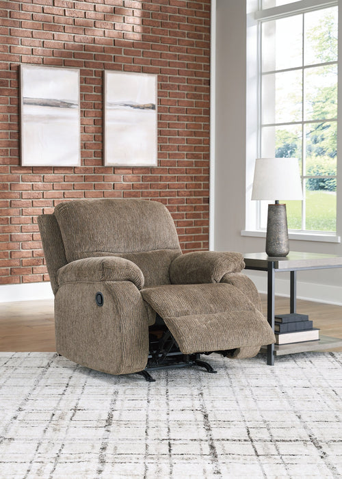 Scranto Recliner - Affordable Home Luxury