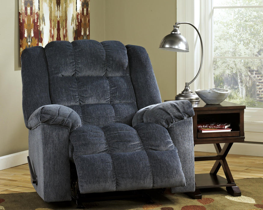 Ludden Recliner - Affordable Home Luxury