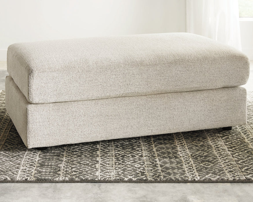 Soletren Oversized Ottoman - Affordable Home Luxury