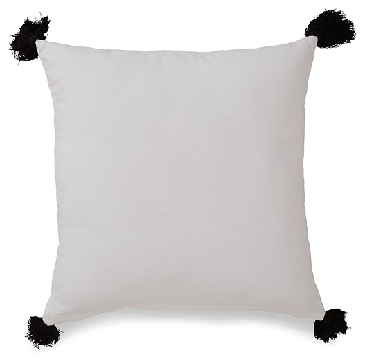 Mudderly Pillow - Affordable Home Luxury