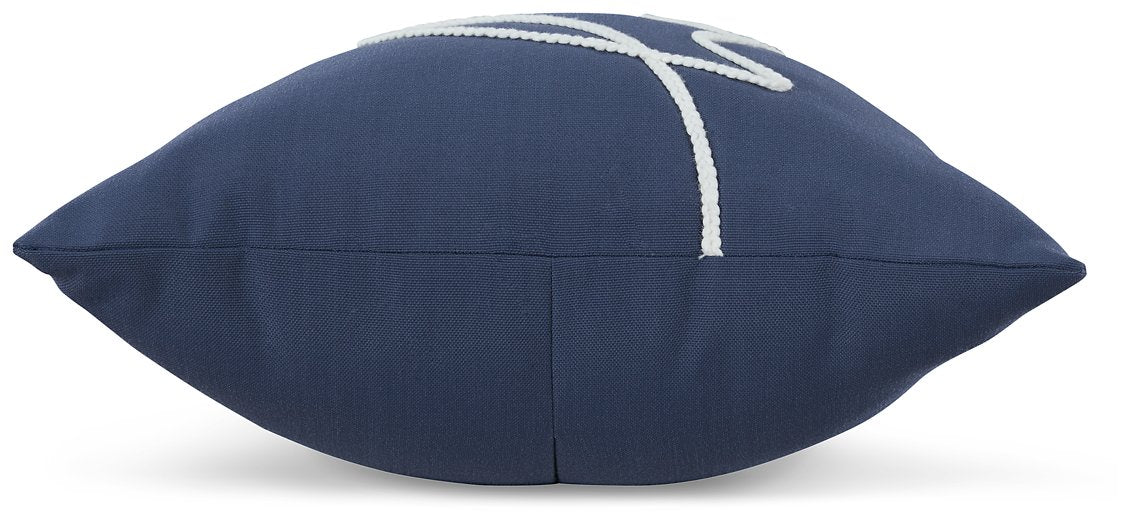 Velvetley Pillow - Affordable Home Luxury