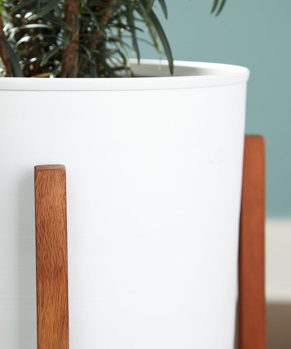 Dorcey Planter (Set of 2) - Affordable Home Luxury