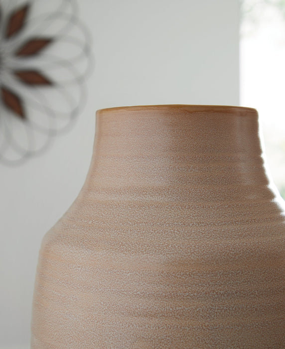 Millcott Vase - Affordable Home Luxury