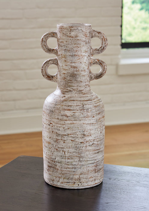 Wellbridge Vase - Affordable Home Luxury