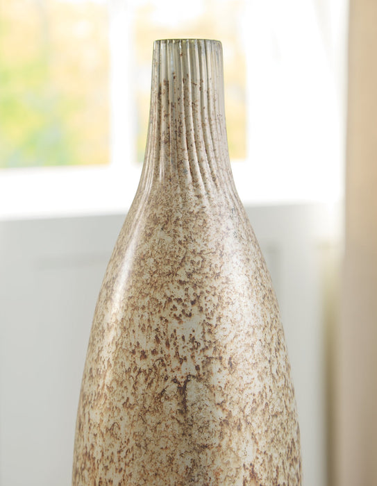 Plawite Vase - Affordable Home Luxury