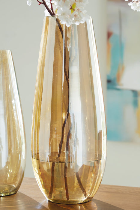 Rhettman Vase - Affordable Home Luxury