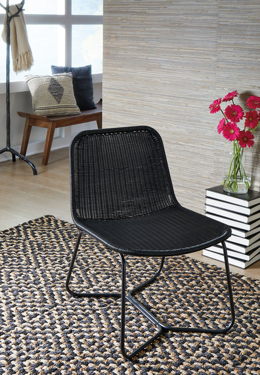 Daviston Accent Chair - Affordable Home Luxury