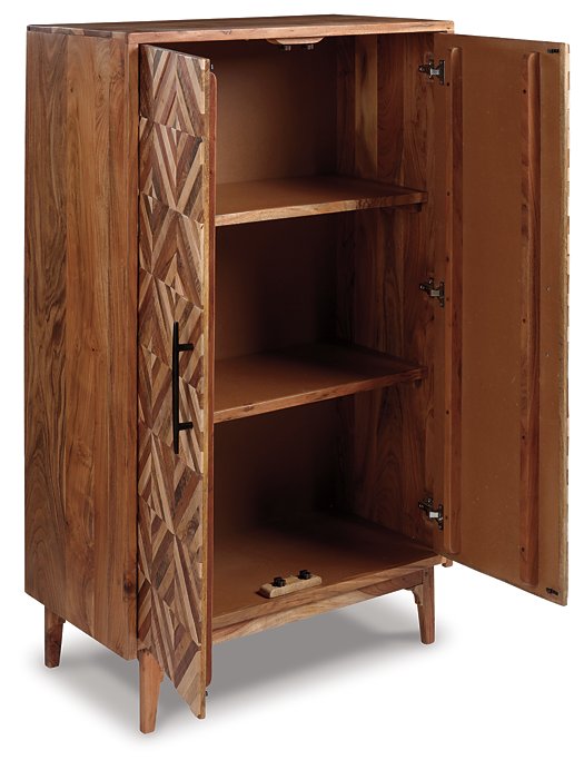 Gabinwell Accent Cabinet - Affordable Home Luxury