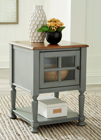 Mirimyn Accent Cabinet - Affordable Home Luxury