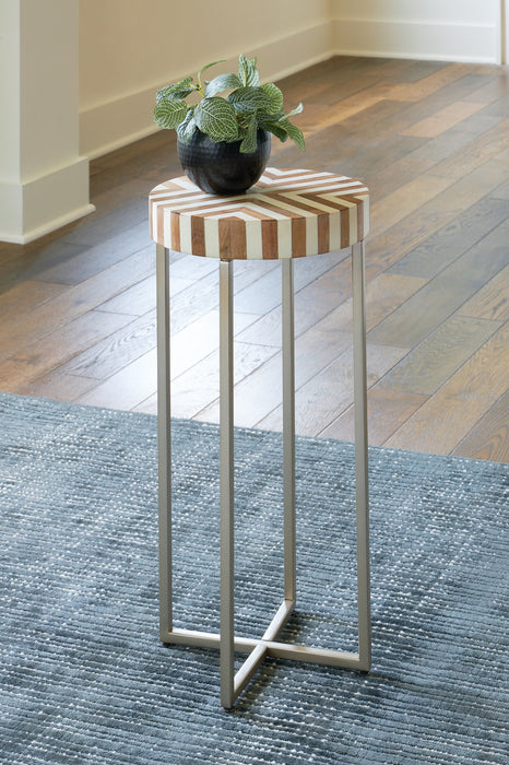 Cartley Accent Table - Affordable Home Luxury