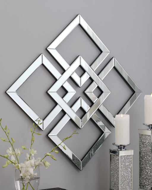 Quinnley Accent Mirror - Affordable Home Luxury