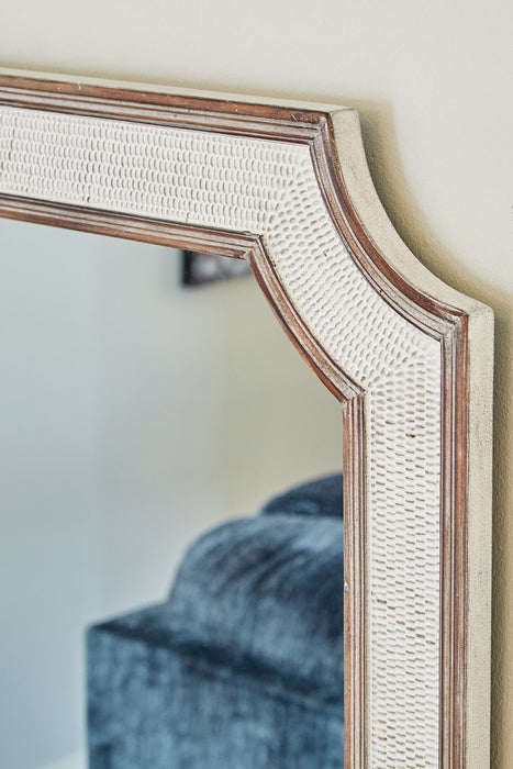 Howston Accent Mirror - Affordable Home Luxury