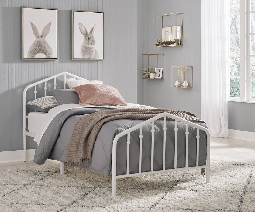 Trentlore Bed - Affordable Home Luxury