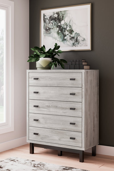 Vessalli Chest of Drawers - Affordable Home Luxury