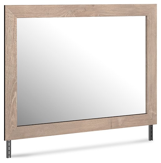 Senniberg Dresser and Mirror - Affordable Home Luxury