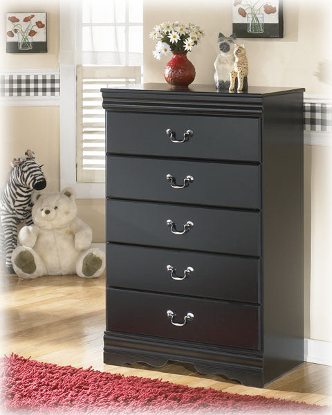 Huey Vineyard Chest of Drawers - Affordable Home Luxury