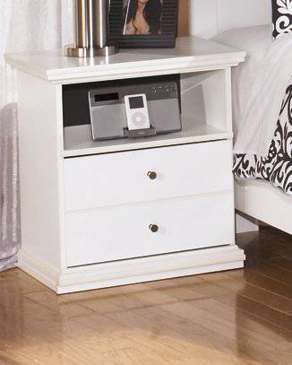 Bostwick Shoals Nightstand - Affordable Home Luxury