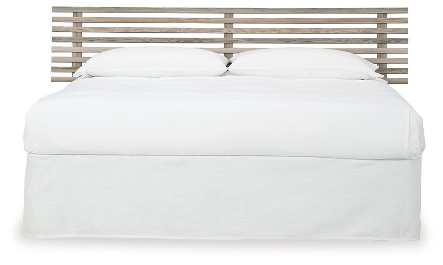 Hasbrick Slat Bed - Affordable Home Luxury