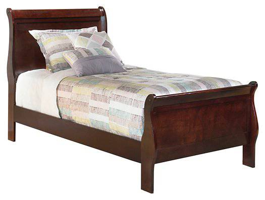 Alisdair Bedroom Set - Affordable Home Luxury