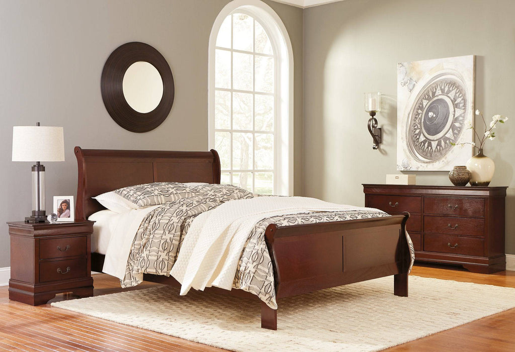 Alisdair Bedroom Set - Affordable Home Luxury