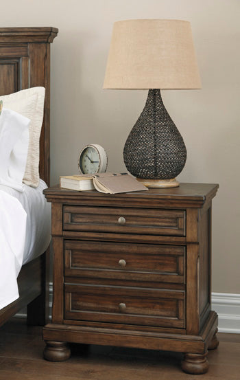 Flynnter Nightstand - Affordable Home Luxury