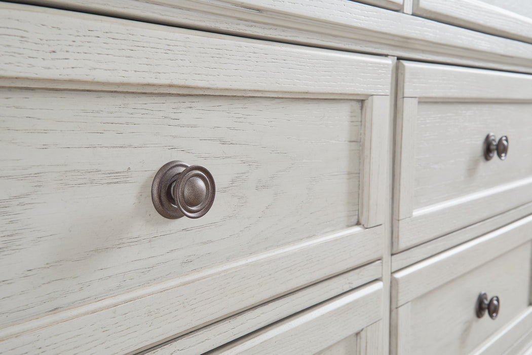 Robbinsdale Dresser and Mirror - Affordable Home Luxury