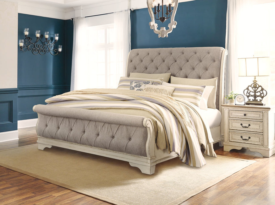 Realyn Bed - Affordable Home Luxury