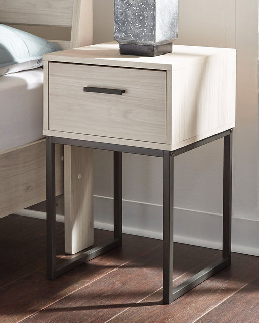 Socalle Nightstand - Affordable Home Luxury