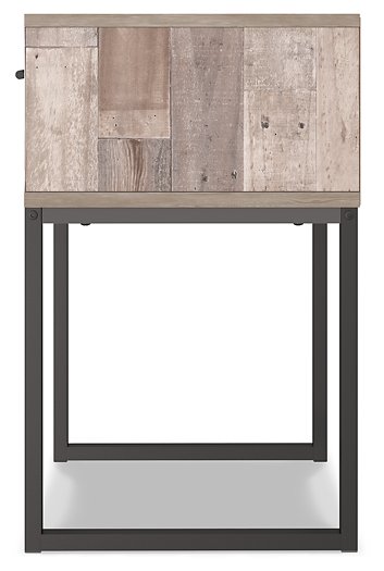 Neilsville Nightstand - Affordable Home Luxury