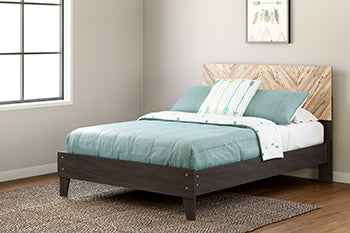 Piperton Panel Bed - Affordable Home Luxury