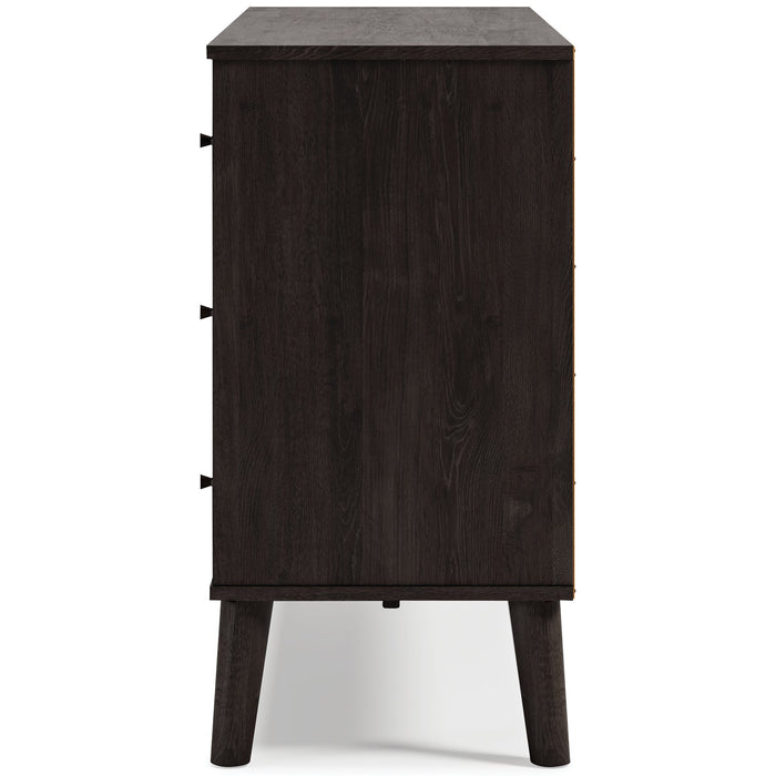 Piperton Dresser - Affordable Home Luxury