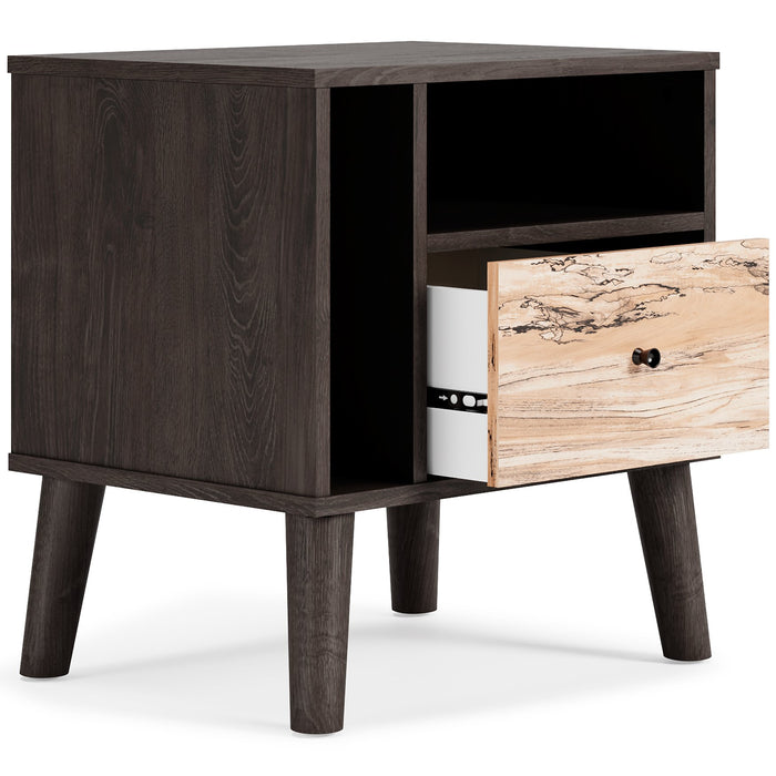 Piperton Nightstand - Affordable Home Luxury