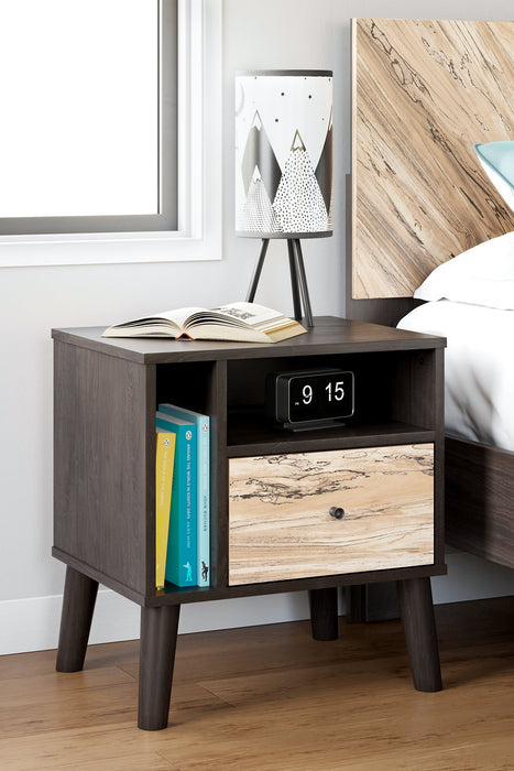 Piperton Nightstand - Affordable Home Luxury