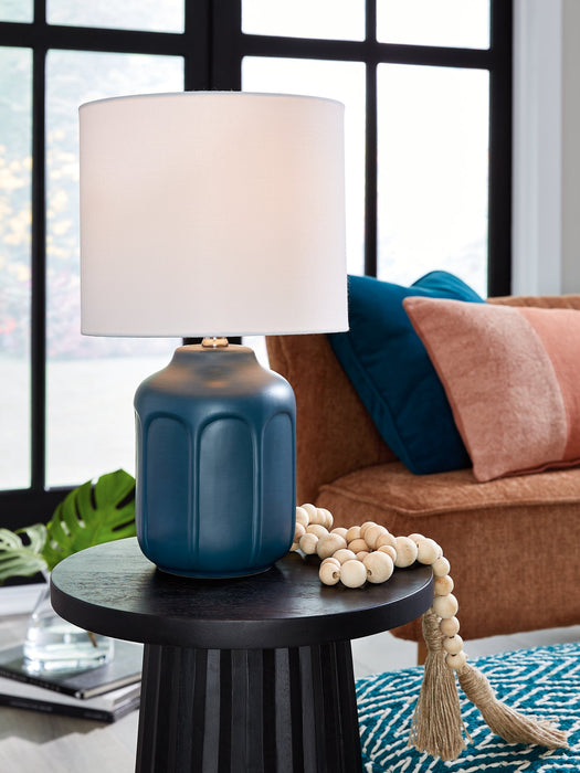 Gierburg Table Lamp - Affordable Home Luxury