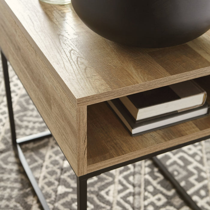 Gerdanet End Table - Affordable Home Luxury