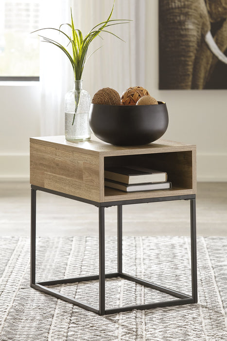 Gerdanet End Table - Affordable Home Luxury