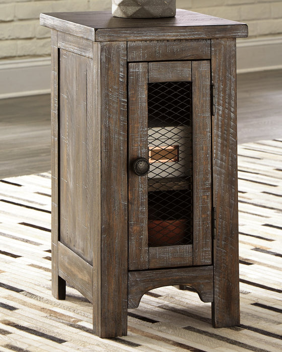 Danell Ridge Chairside End Table - Affordable Home Luxury