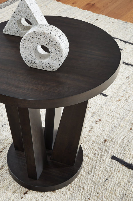 Chasinfield End Table - Affordable Home Luxury