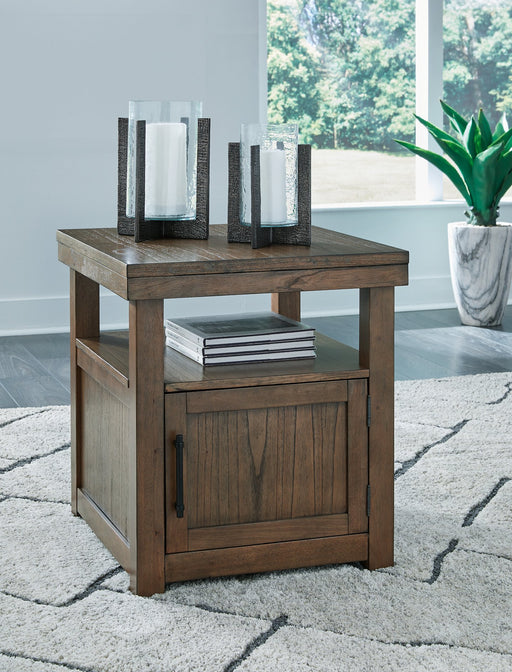 Boardernest End Table - Affordable Home Luxury
