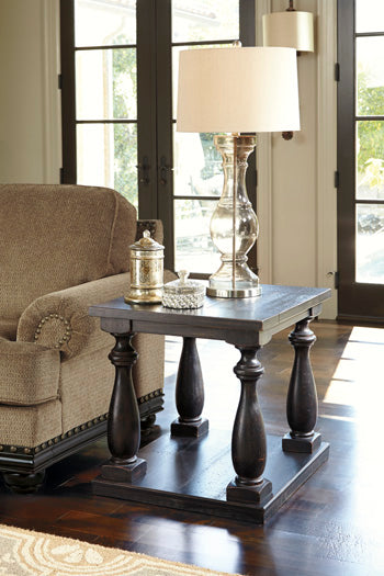 Mallacar End Table Set - Affordable Home Luxury